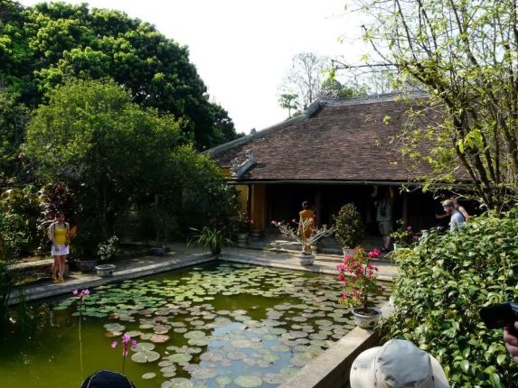 Kiến trúc sân vườn Việt